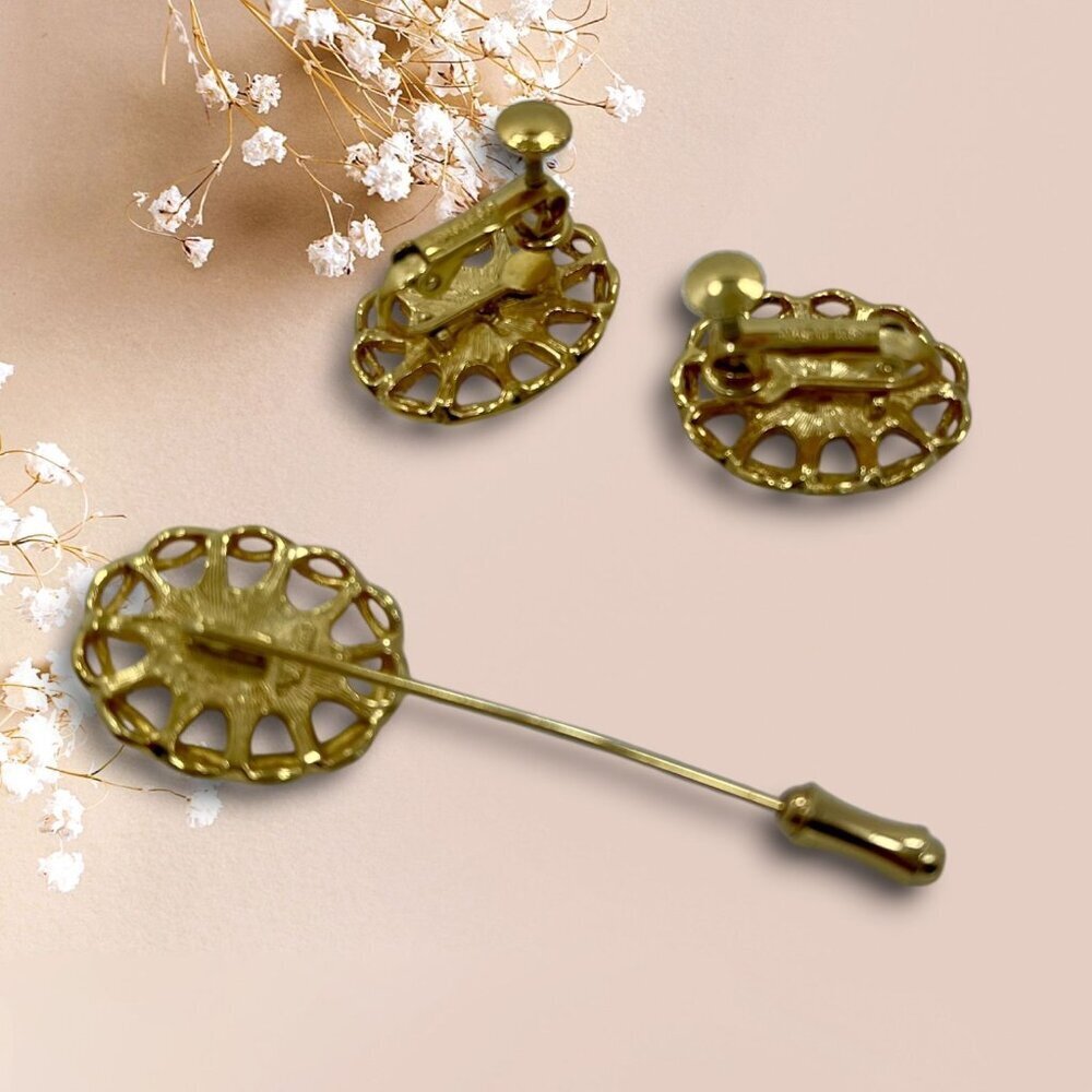Vintage Napier Gold-Tone Rose Floral Screw Back Earrings & Stick Pin Set - Picture 5 of 7